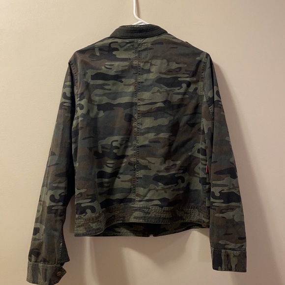 COPY - Sanctuary war is over jacket - Picture 2 of 4